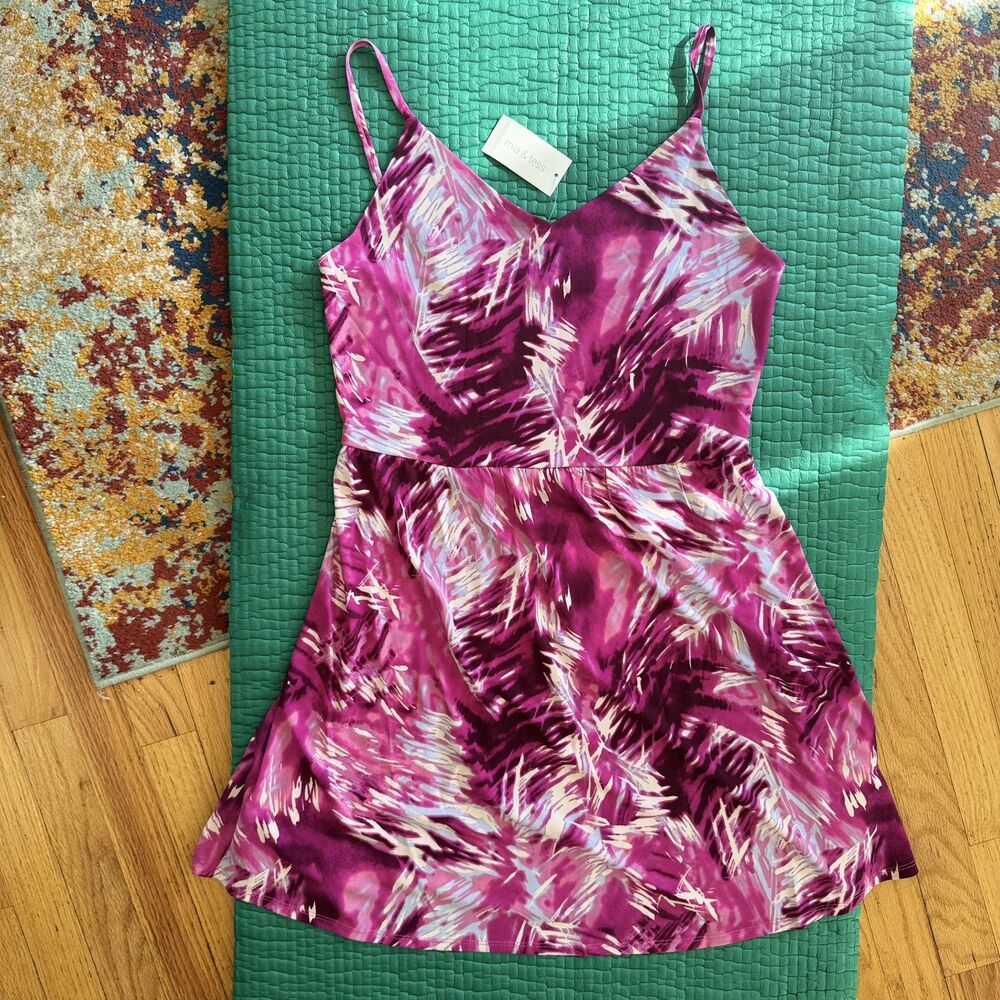 NEW NWT Mia & Tess Tie Dye Floral Purple White Dress Size M Babydoll Cute Resort